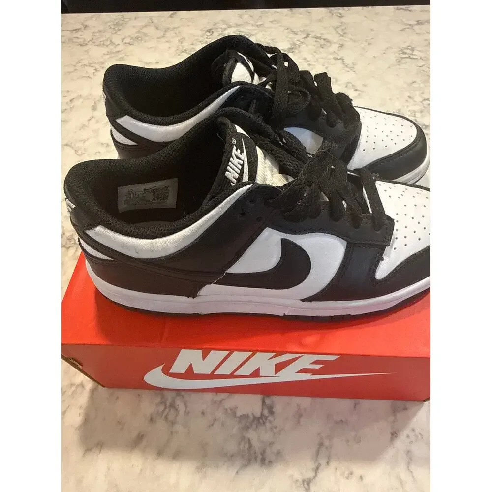 Nike Dunk Low GS Panda Black White Kids Size 5Y CW1590-100 w/ Box